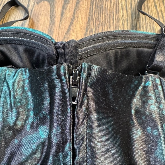 JLuxLabel Green Stay the Night Corset size small - Picture 4 of 7